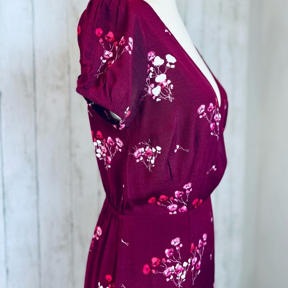 Express | Burgundy Floral Wrap Midi Dress Size Small NWT - Picture 7 of 14